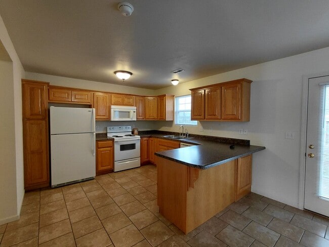 Building Photo - 16328 Holy Cross Ln