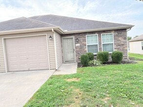 Building Photo - 3 Bedroom | 2 Bath | 1-Car Garage Ranch Du...