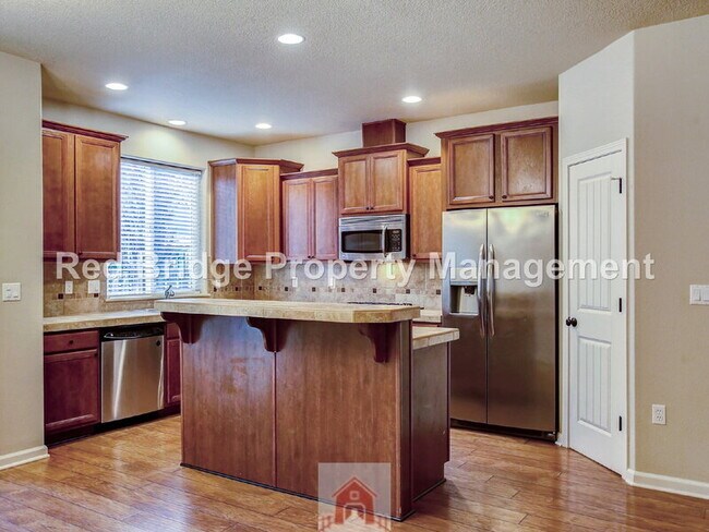 Building Photo - 14286 Russ Wilcox Way
