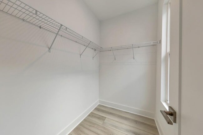 Building Photo - 517 Motivation Cir NW