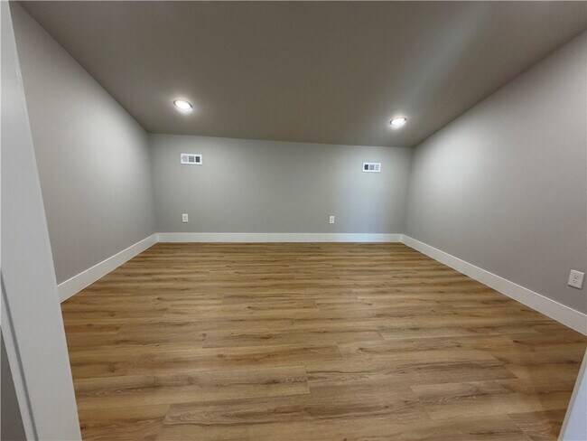 Building Photo - 1036 Seaborn Wy
