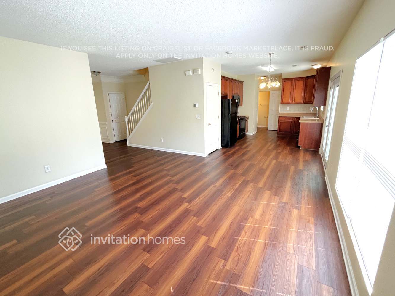 Building Photo - 3811 Cameron Creek Dr