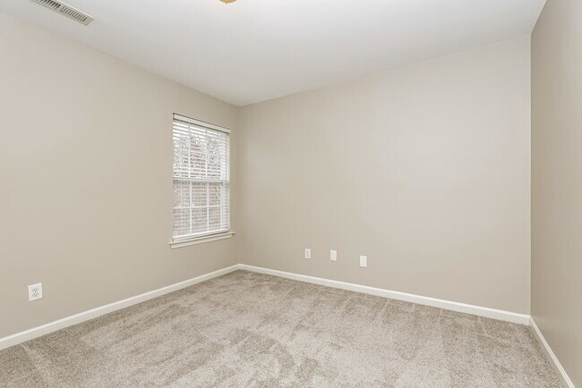 Building Photo - 2907 Churchill Ln