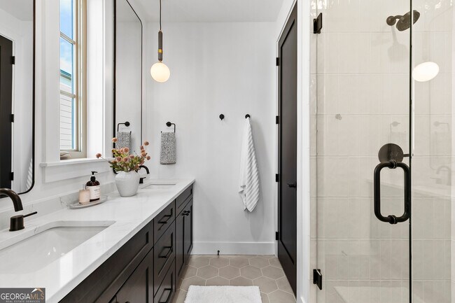 Building Photo - 245 Rolison Wy