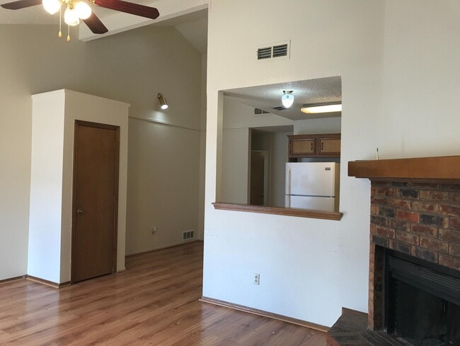 Building Photo - 5620 Brownfield Dr