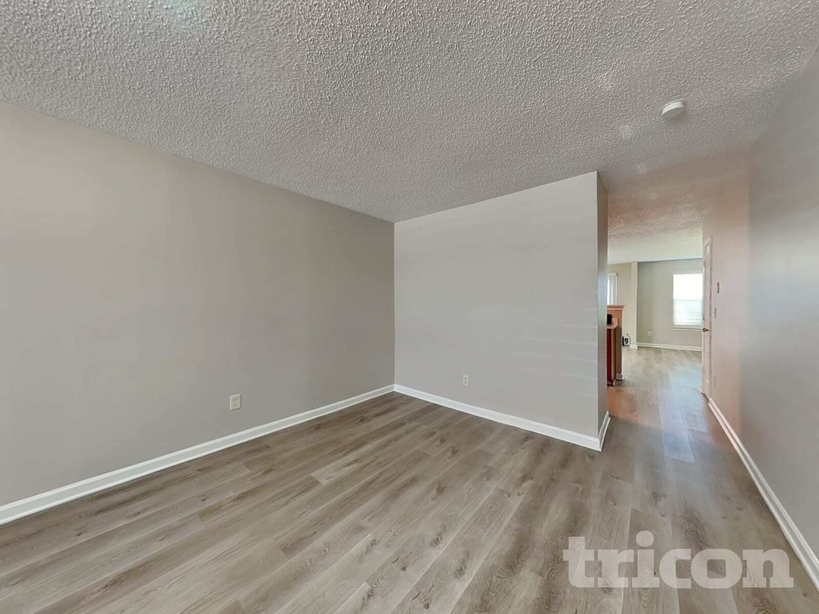 Building Photo - 740 Parkway Rd