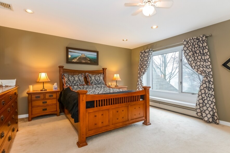 Building Photo - 94 Hagerman Ct