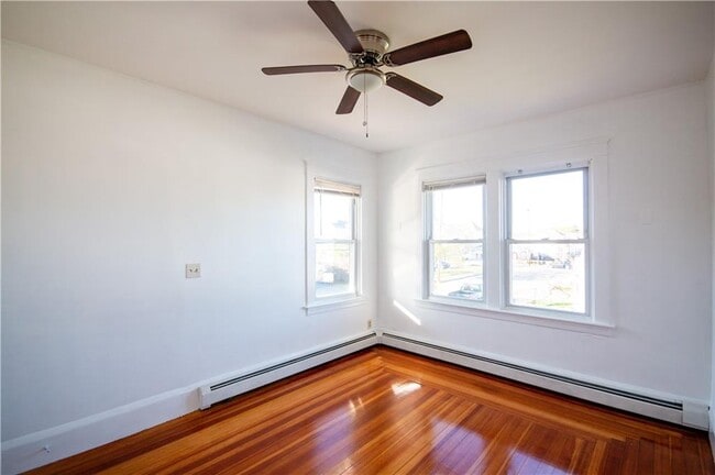 Building Photo - 23 Exeter Ave