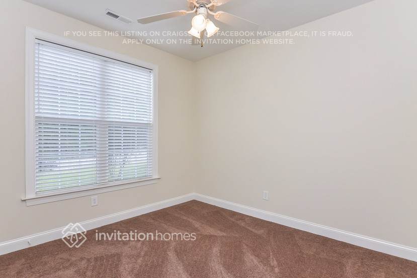 Building Photo - 359 Hocutt Farm Dr