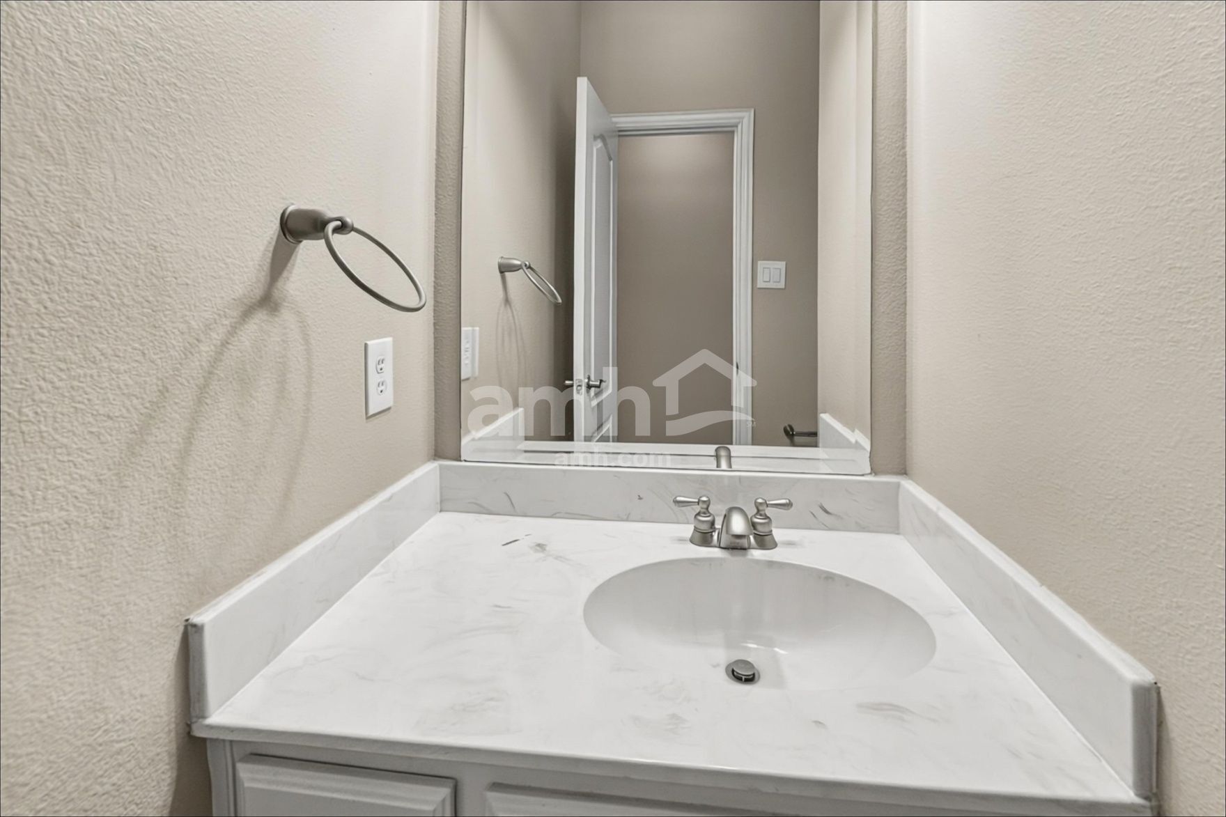 Building Photo - 1713 Palo Verde Dr