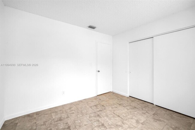 Building Photo - 3437 NW 44th St