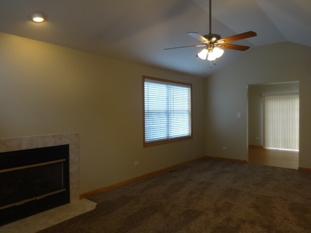 Building Photo - 5154 W Park Ln