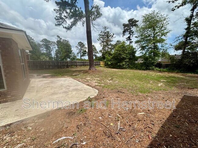 Building Photo - 636 Bridgton Dr
