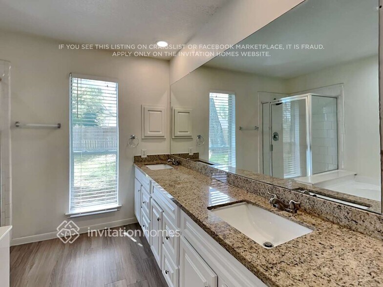 Building Photo - 5742 Forest Timbers Dr