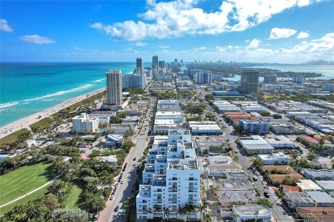 Building Photo - 7600 Collins Ave