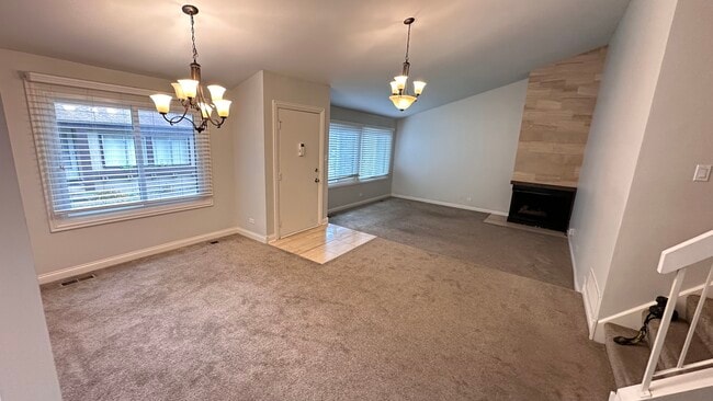 Building Photo - 183 Cascade Dr