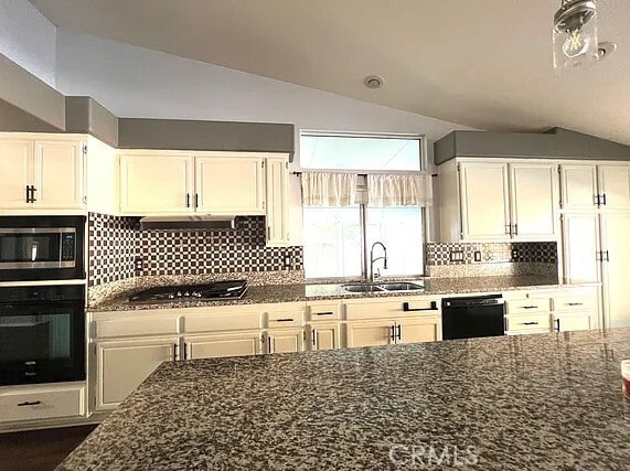 Building Photo - 12401 Caballero Dr