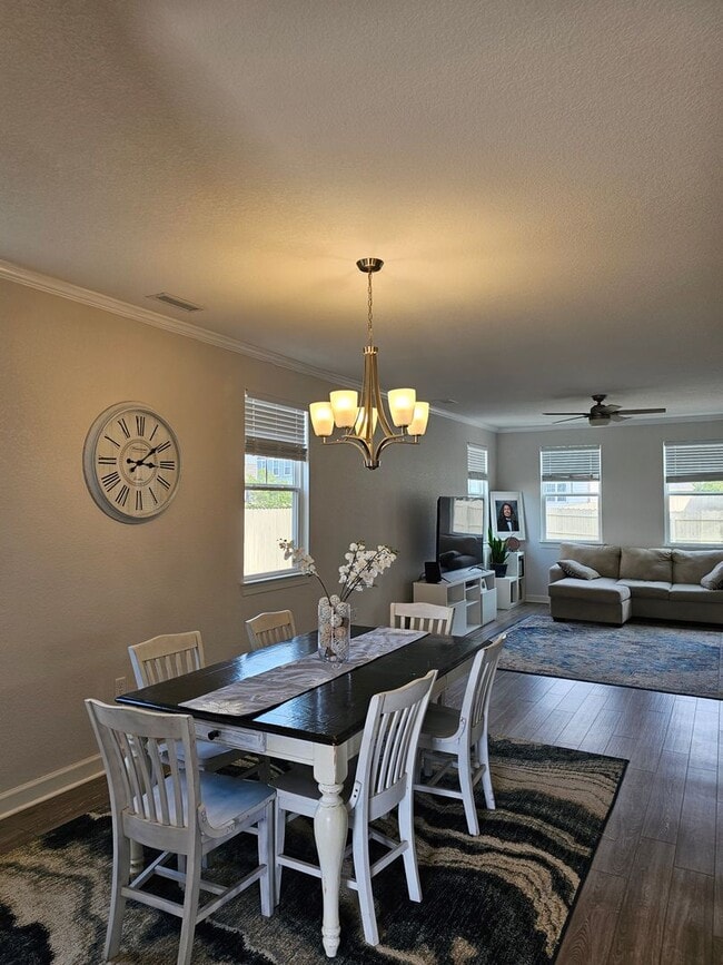 Building Photo - 1949 Bexley Ln