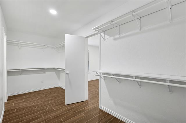 Building Photo - 6300 Topaz Way