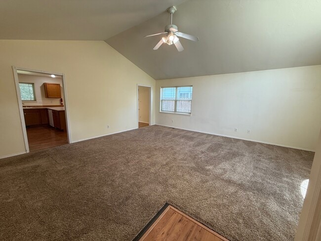 Building Photo - 3207 John Deere St