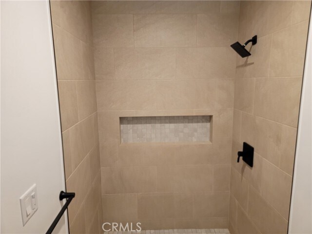 Building Photo - 18725 Bassett St