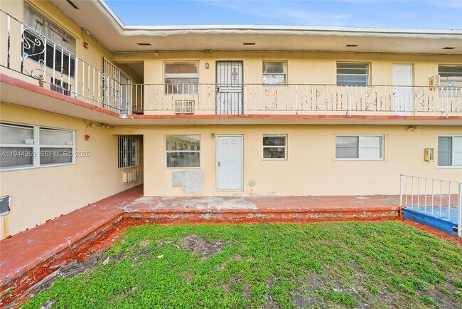 Building Photo - 2651 NW 13th St