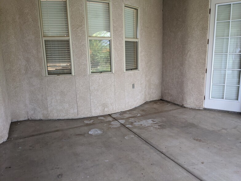 Building Photo - 8638 Rd 30