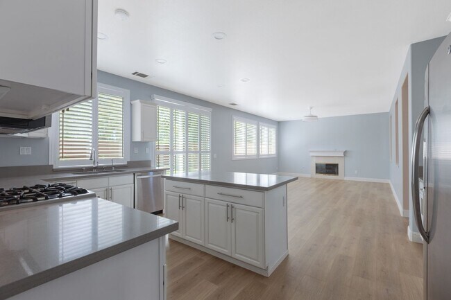 Building Photo - 26523 Starling Ct