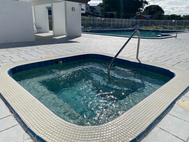 Building Photo - 267 NW 36th Ave