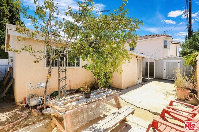Building Photo - 16711 Mapes Ave