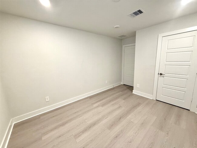 Building Photo - 10325 S Goshawk Trl