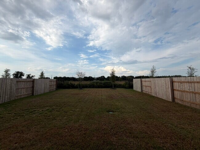Building Photo - 24126 Prairie Crabapple Ct