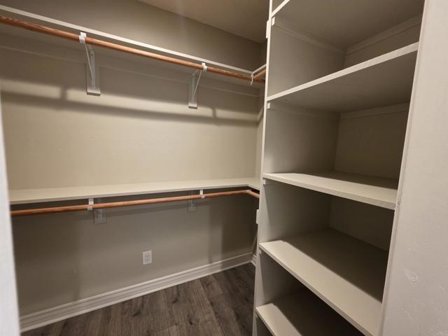 Building Photo - 2404 Morningside St