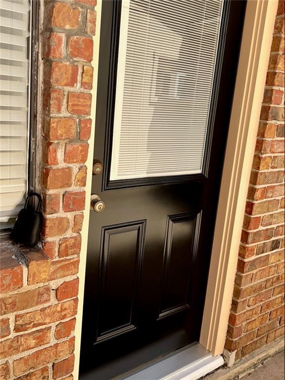 Building Photo - 314 W William Cannon Dr