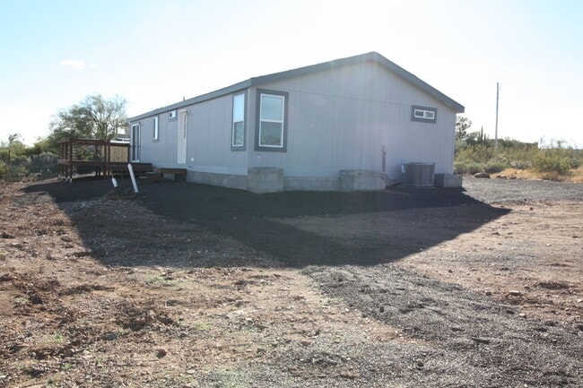 Building Photo - Brand-New Manufactured Home with Stunning Views in Gated Community This