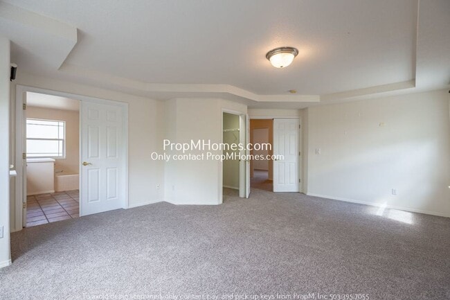 Building Photo - 7561 SW Thornton Dr