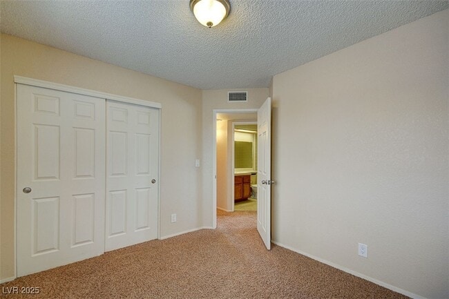 Building Photo - 3229 Canyon Lake Dr