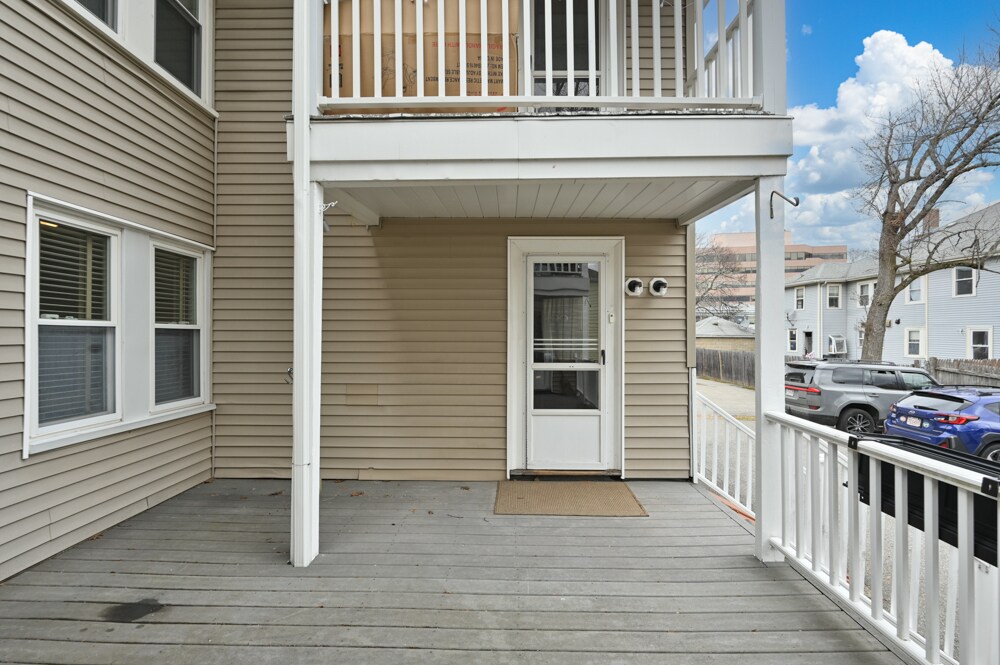 Building Photo - 37 Everett St