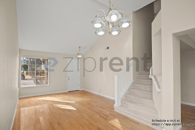 Building Photo - 514 Issac Ct