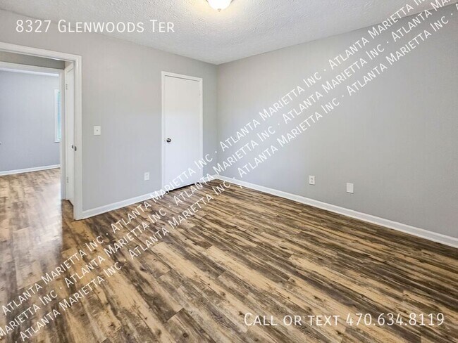 Building Photo - 8327 Glenwoods Terrace