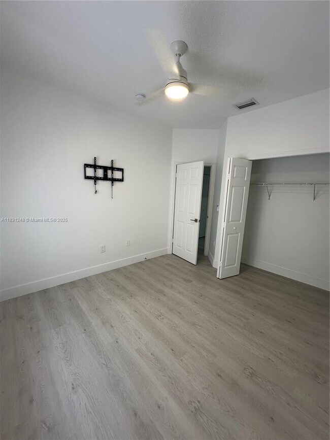 Building Photo - 15262 SW 115th Terrace