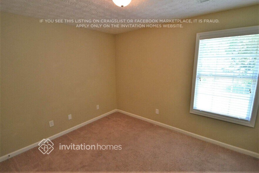 Building Photo - 537 Emerald Pointe Trail