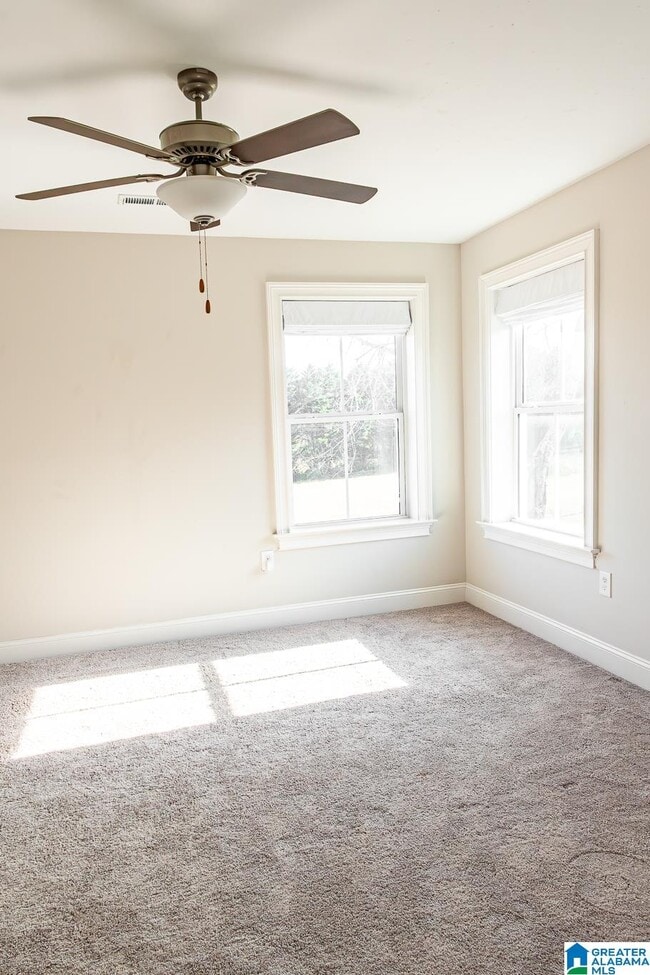 Building Photo - 349 Lionel Allen Wy