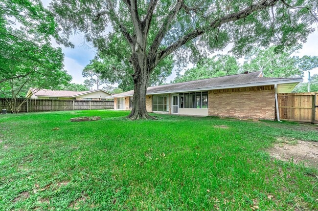 Building Photo - 1610 Richvale Ln