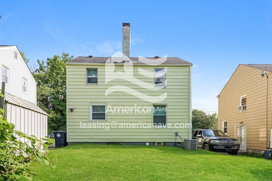 Building Photo - 1141 Bethany Ave