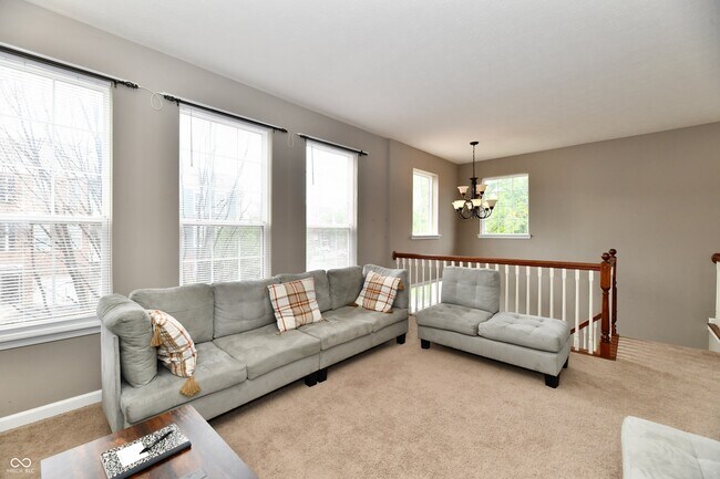 Building Photo - 1135 Cavendish Dr
