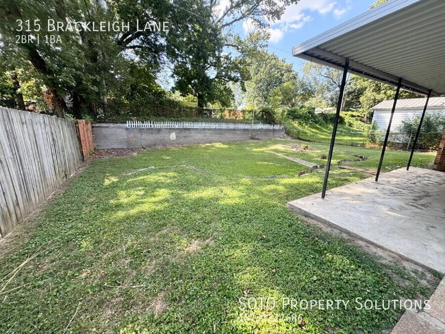 Building Photo - 315 Brackleigh Ln