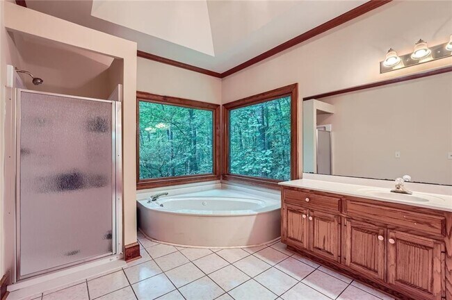 Building Photo - 110 Boulder Dr