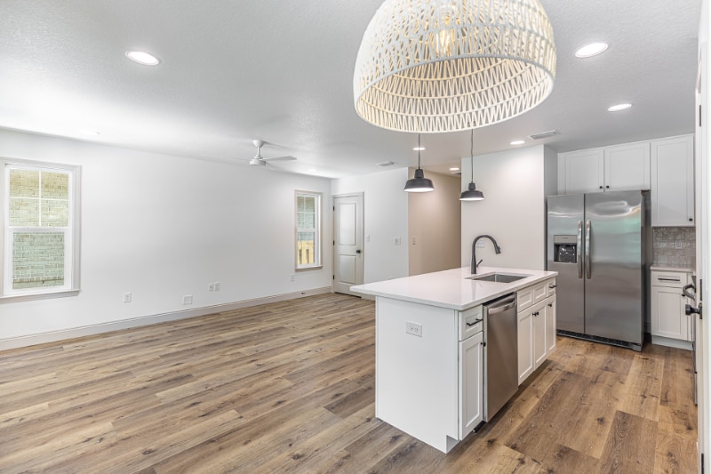 Building Photo - 105 Ivy Ave