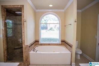 Building Photo - 917 Old Oak Trce